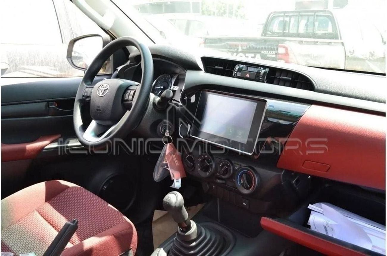 Toyota Hilux 2.7L PETROL MANUAL 4X4