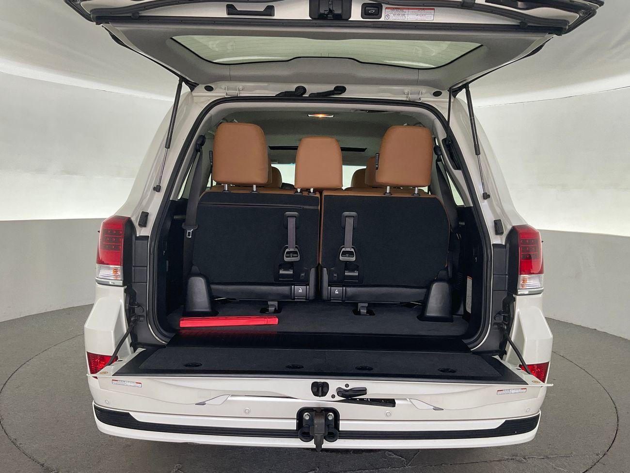 تويوتا لاند كروزر GXR GT | شامل الضمان | 0 ﺪﻔﻋﺓ ﺃﻮﻟﻯ