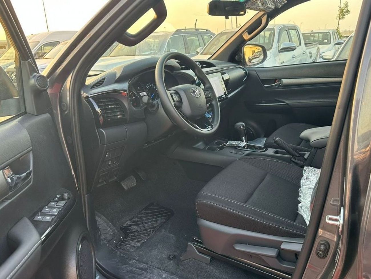 Toyota Hilux TOYOTA HILUX 4.0 ADVENTURE GREY 2023