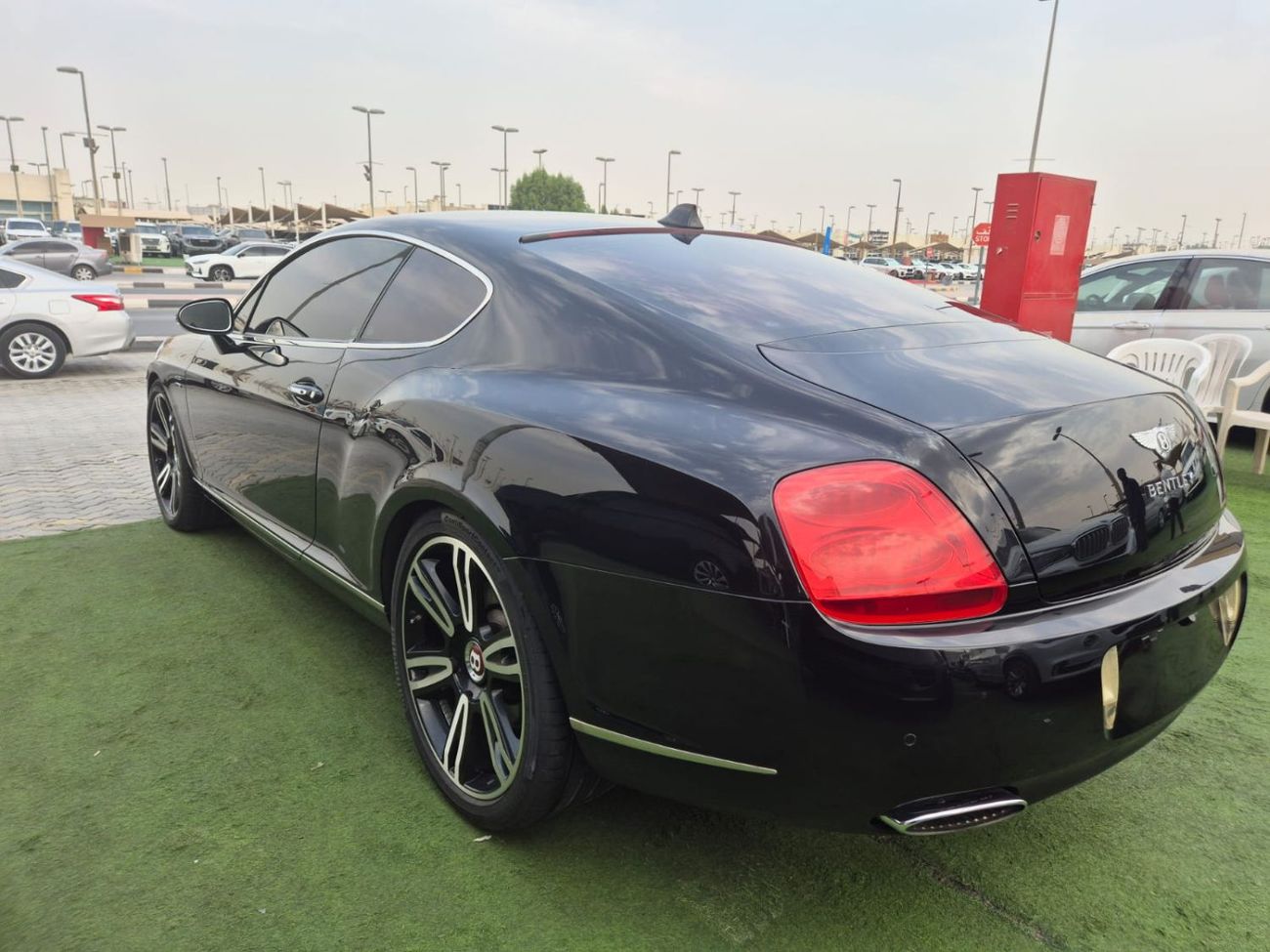 بنتلي كونتيننتال جي تي 6.0L W12 (626 HP)