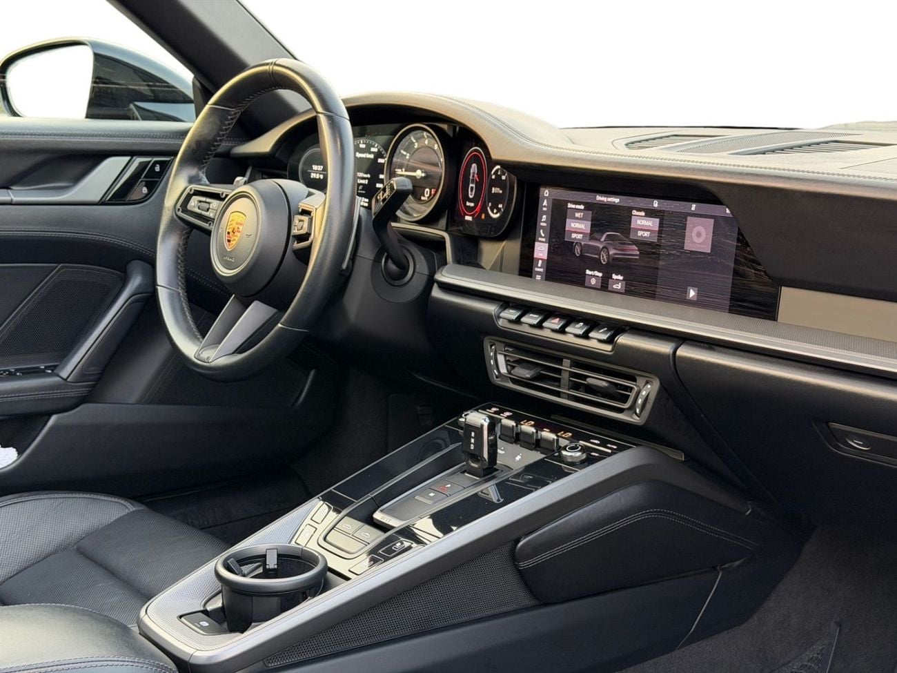 Porsche 911 TARGA 4 AED 8,480 P.M | 0% DOWN PAYMENT | PORSCHE 911 TARGA 4 | FULL SERVICE HISTORY | 2021 | GCC SPECS