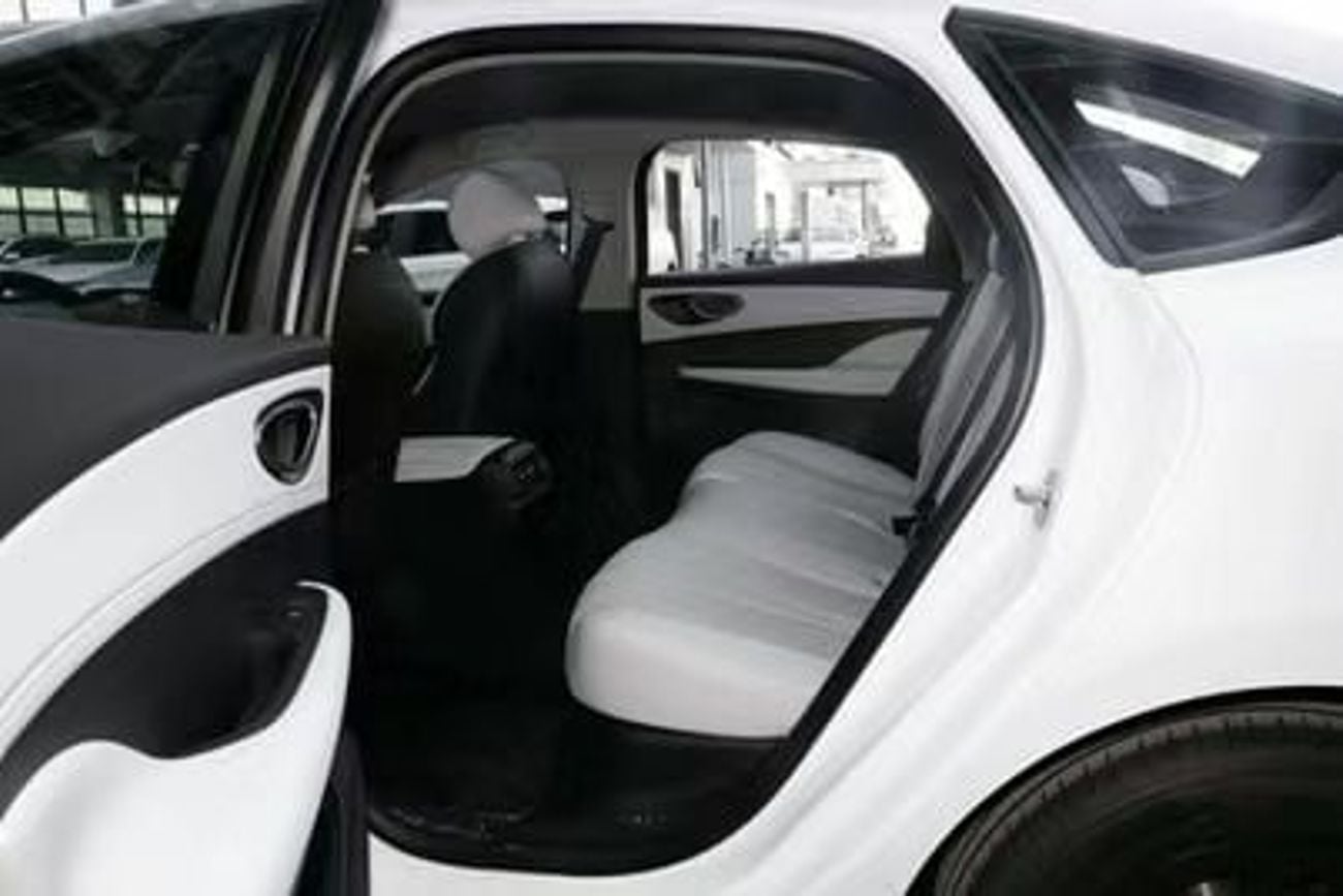 BYD Seal 05 Luxury