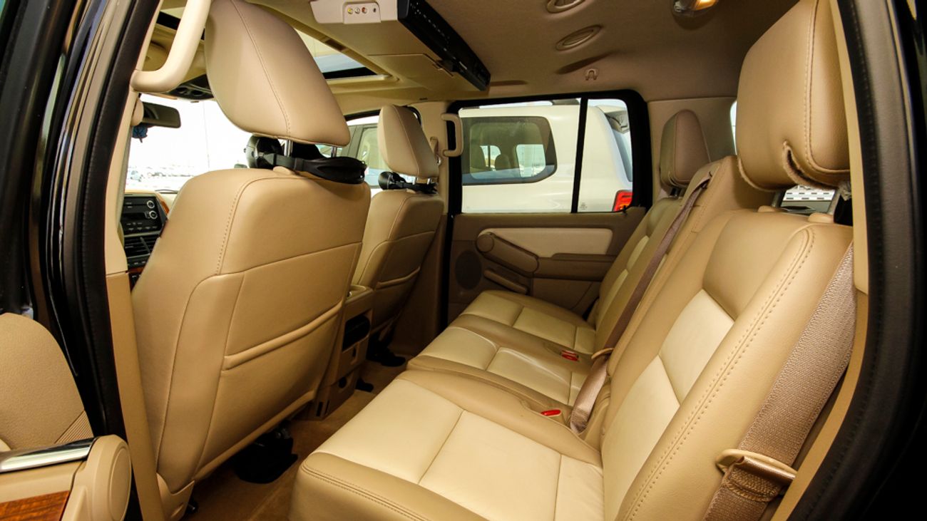 Ford Explorer Eddie Bauer Edition