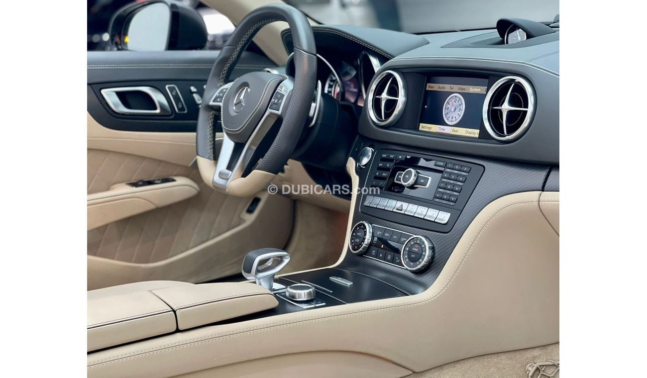 Mercedes-Benz SL 65 AMG 2013 Mercedes SL 65 AMG 45th Anniversary, ( 1 of 45 Worldwide ), Full Gargash Service History, GCC