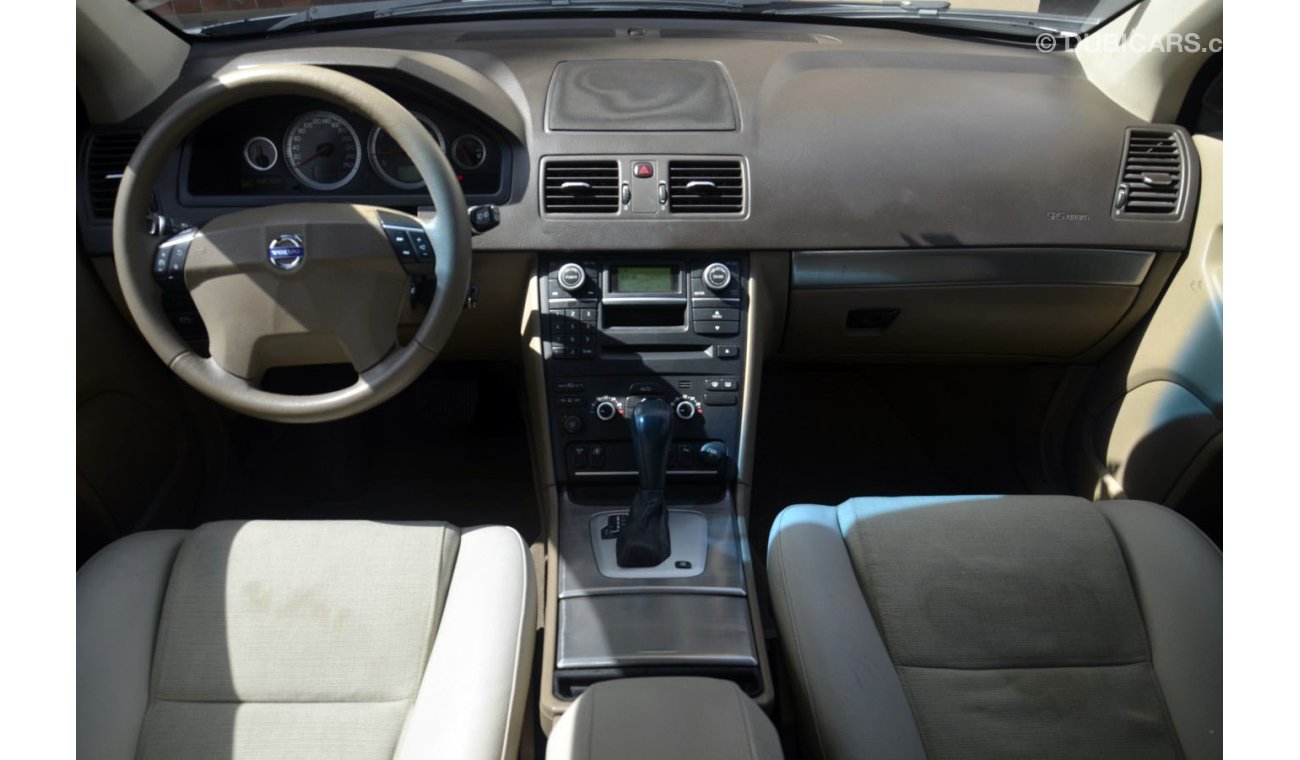 Volvo XC90 3.2L Mid Range Excellent Condition