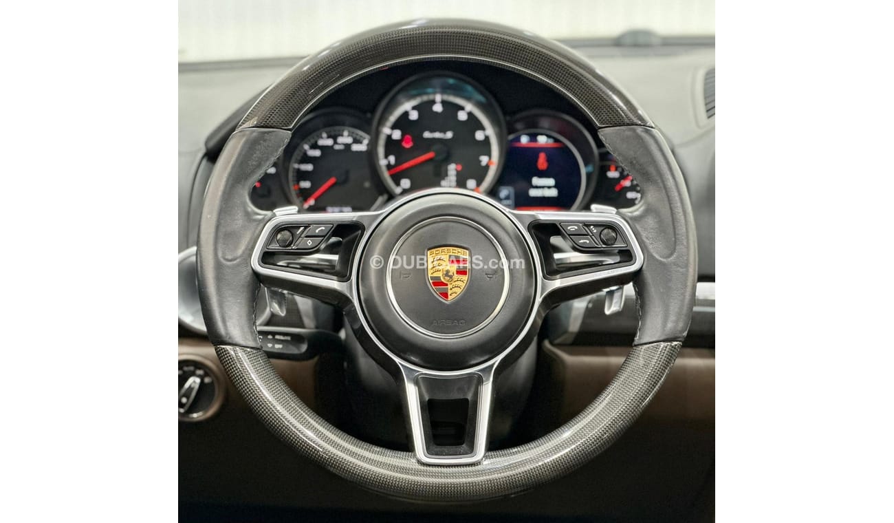 Porsche Cayenne 2016 Porsche Cayenne Turbo S, Warranty, GCC