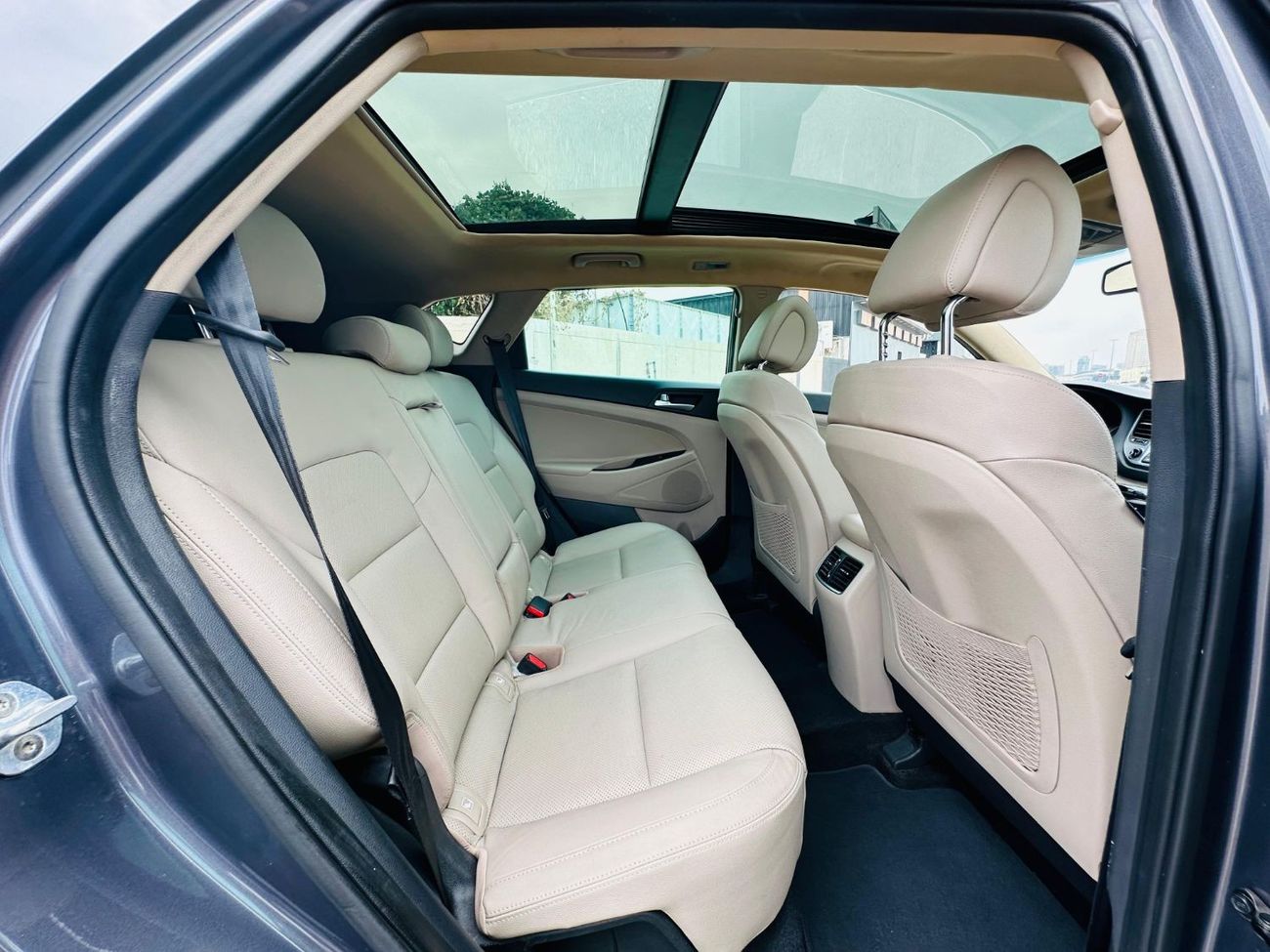 Hyundai Tucson AED1,070 PM | HYUNDAI TUCSON 2016 2.4L GDi 4WD | FSH | GCC | WELL MAINTAINED