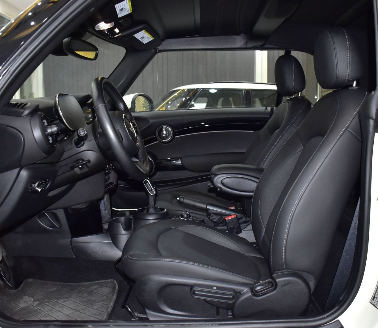 ميني كوبر كابريو EXCELLENT DEAL for our Mini Cooper Cabrio ( 2023 Model ) in White Color American Specs