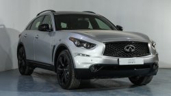 Infiniti QX70 S 3.7