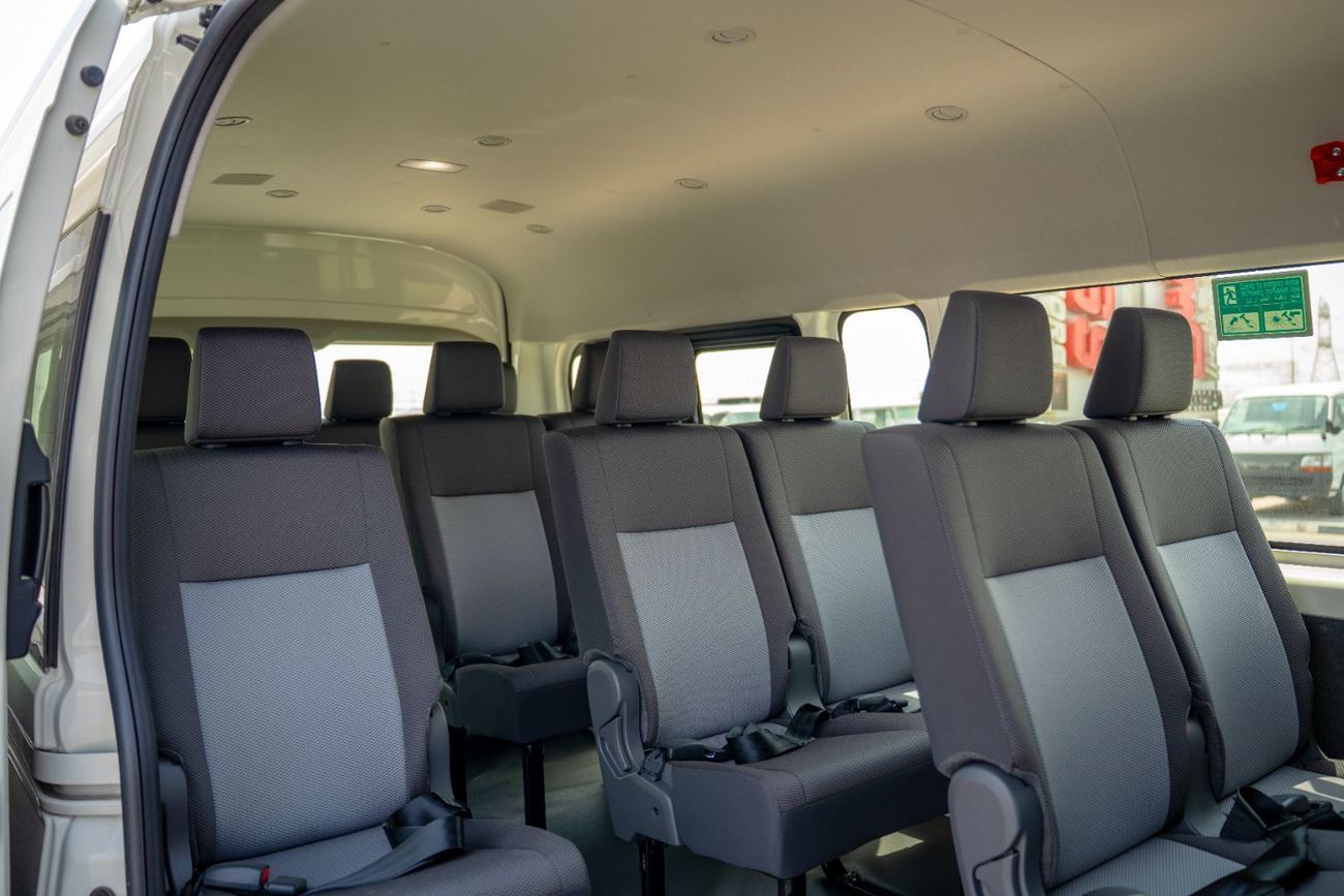 Toyota Hiace DLS - STD ROOF DLS -High Roof Commuter 2.8L M/T