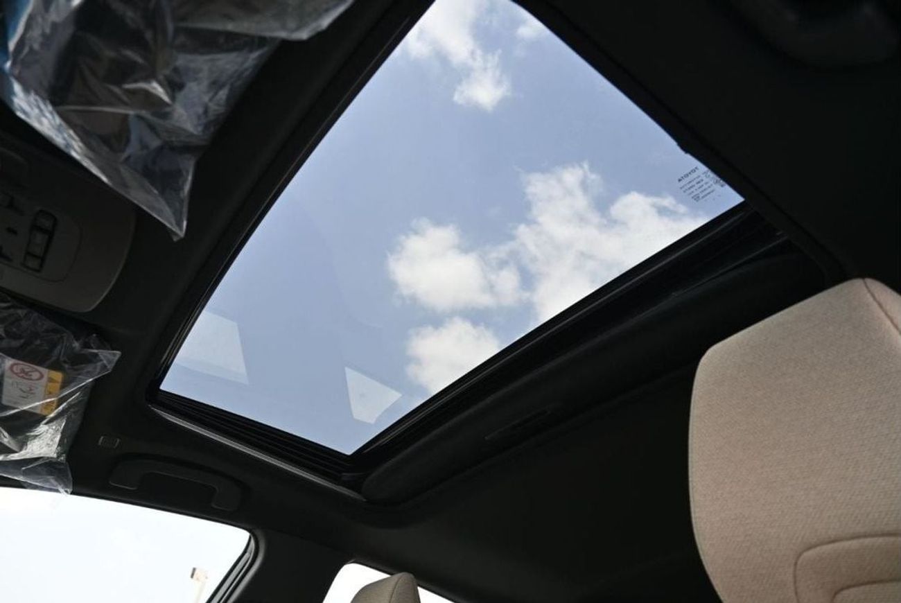 Toyota Camry Toyota Camry E-Plus 2.5L Hybrid, Model 2025, Color White (Export Price)