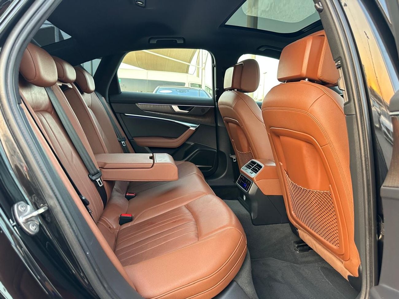 أودي A6 55 TFSI S-LINE