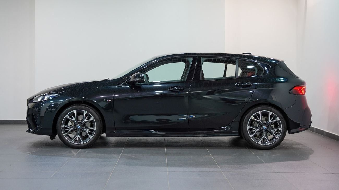 BMW 118i PURE