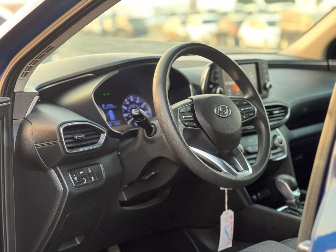 Hyundai Santa Fe 2019 Hyundai Santafe MiOption  2.0L V4 - Apple / Android Play -  AWD 4x4 - 89000 Mileage