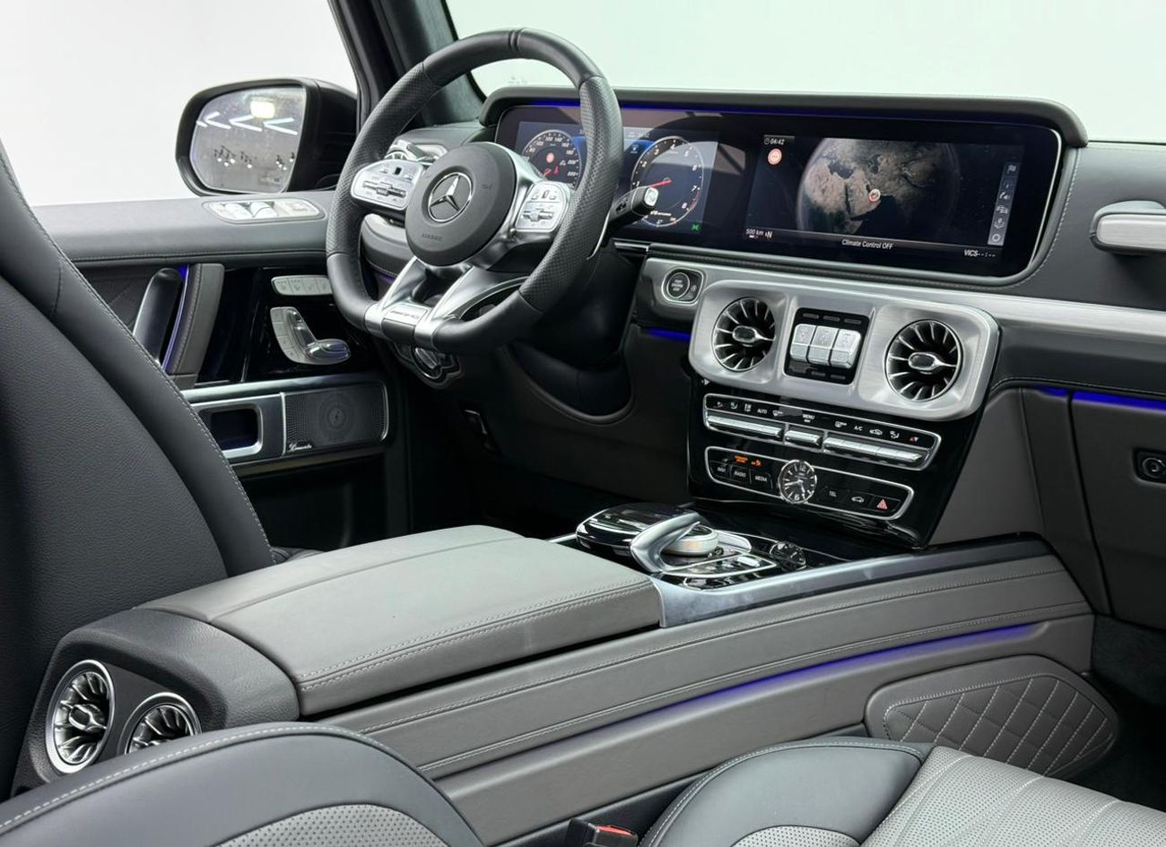 Mercedes-Benz G 63 AMG 2023 Mercedes-Benz G63 AMG Double Night Package, 1 Year Warranty, Mercedes Full Service History