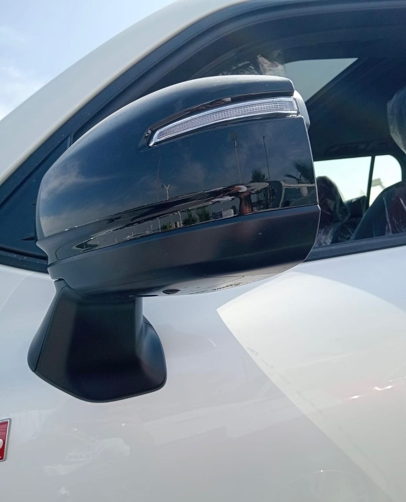 تويوتا لاند كروزر Toyota Land Cruiser LC300 GR Sport 3.5L 2025 Full With soft doors