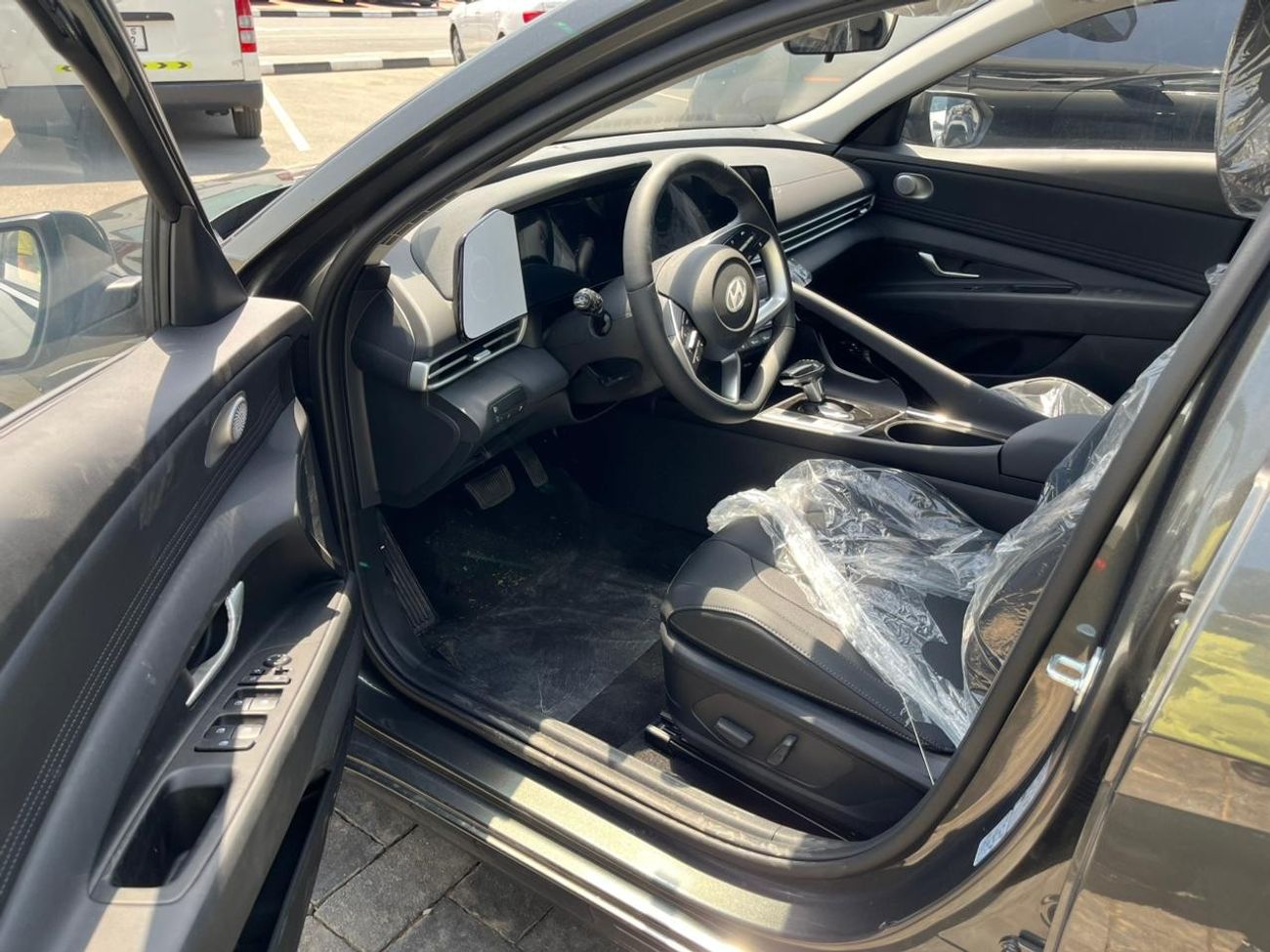 هيونداي إلانترا 1.5L Full Option CVT Grey