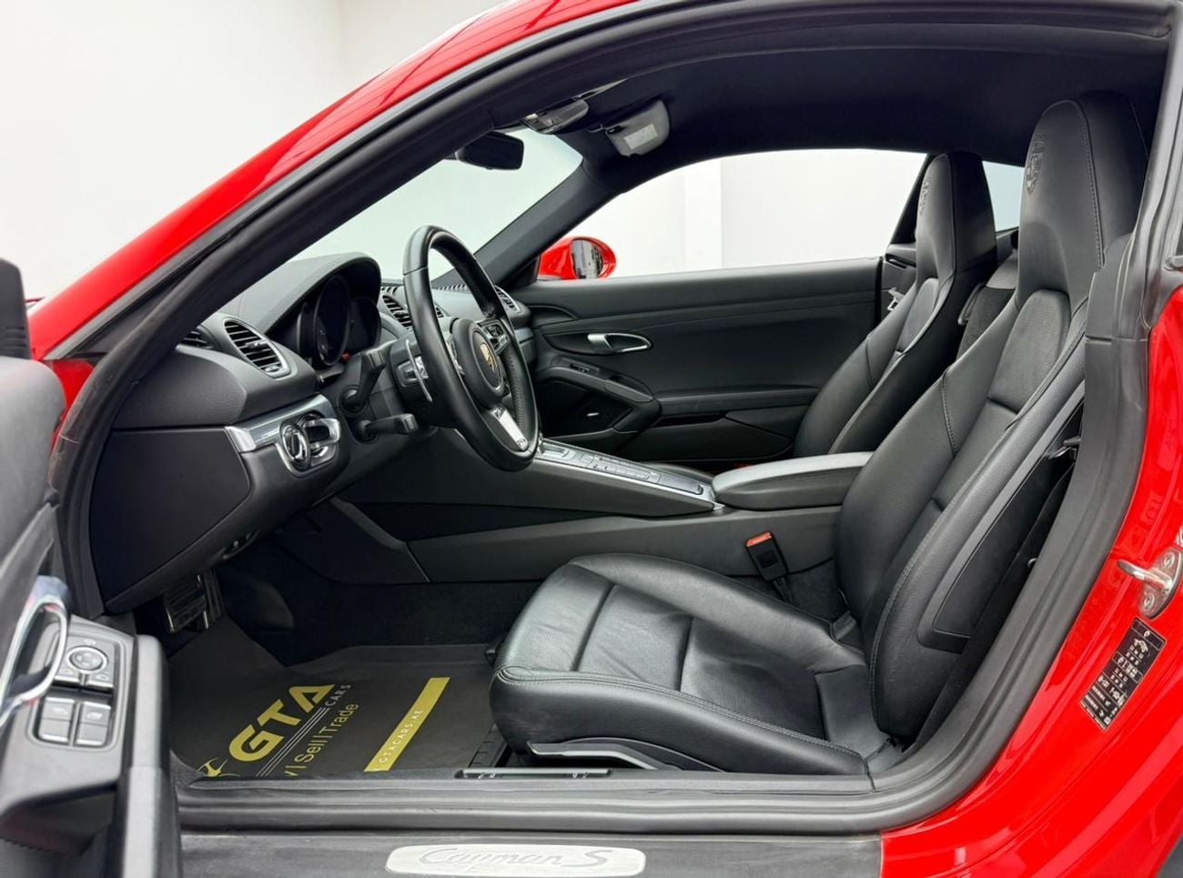 Porsche 718 Cayman S 2017 Porsche 718 Cayman S, Full Service History, Sport Chrono Package, Excellent Condition, GCC