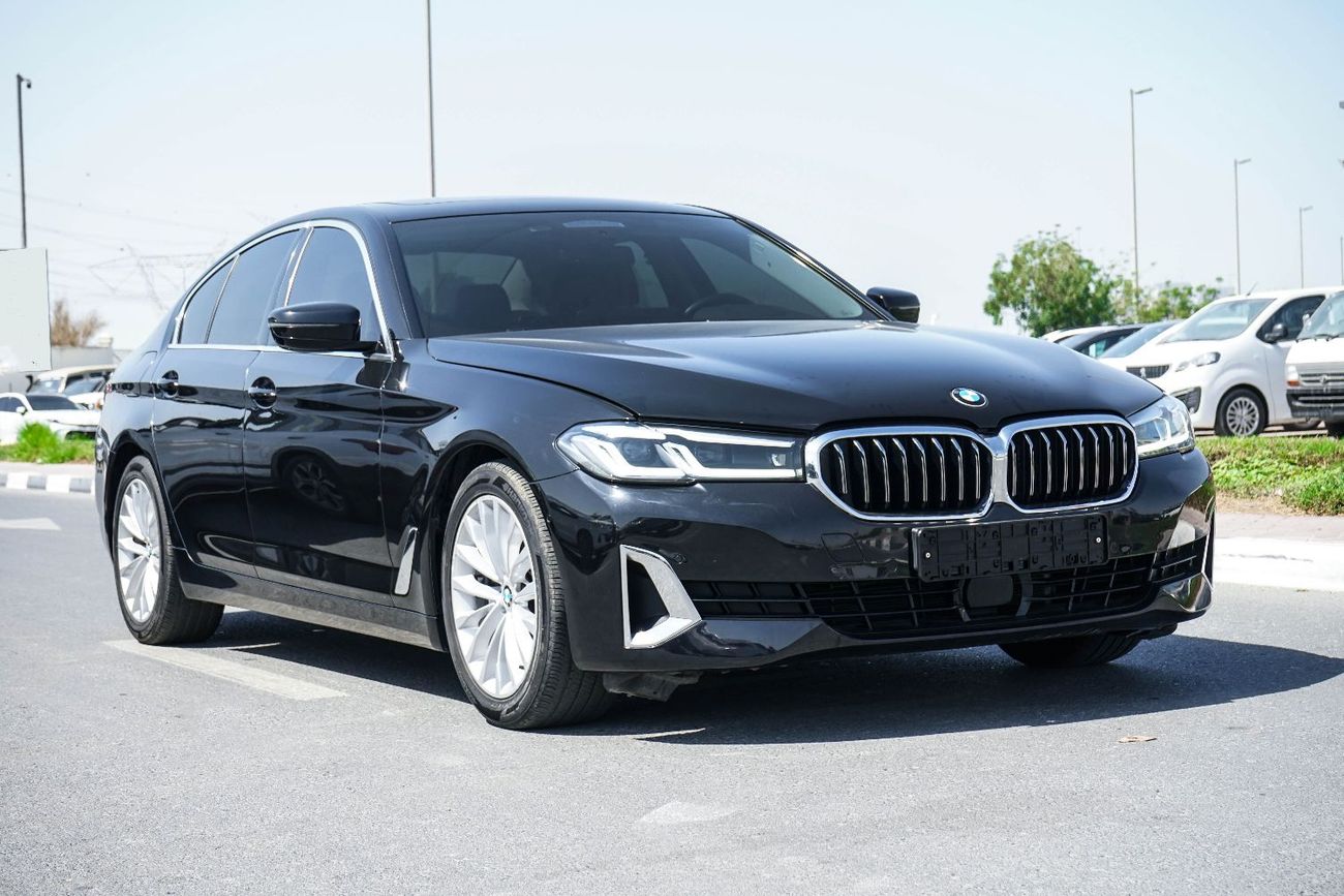 بي أم دبليو 520i 2.0L Twin Power Turbo Inline-4 Engine