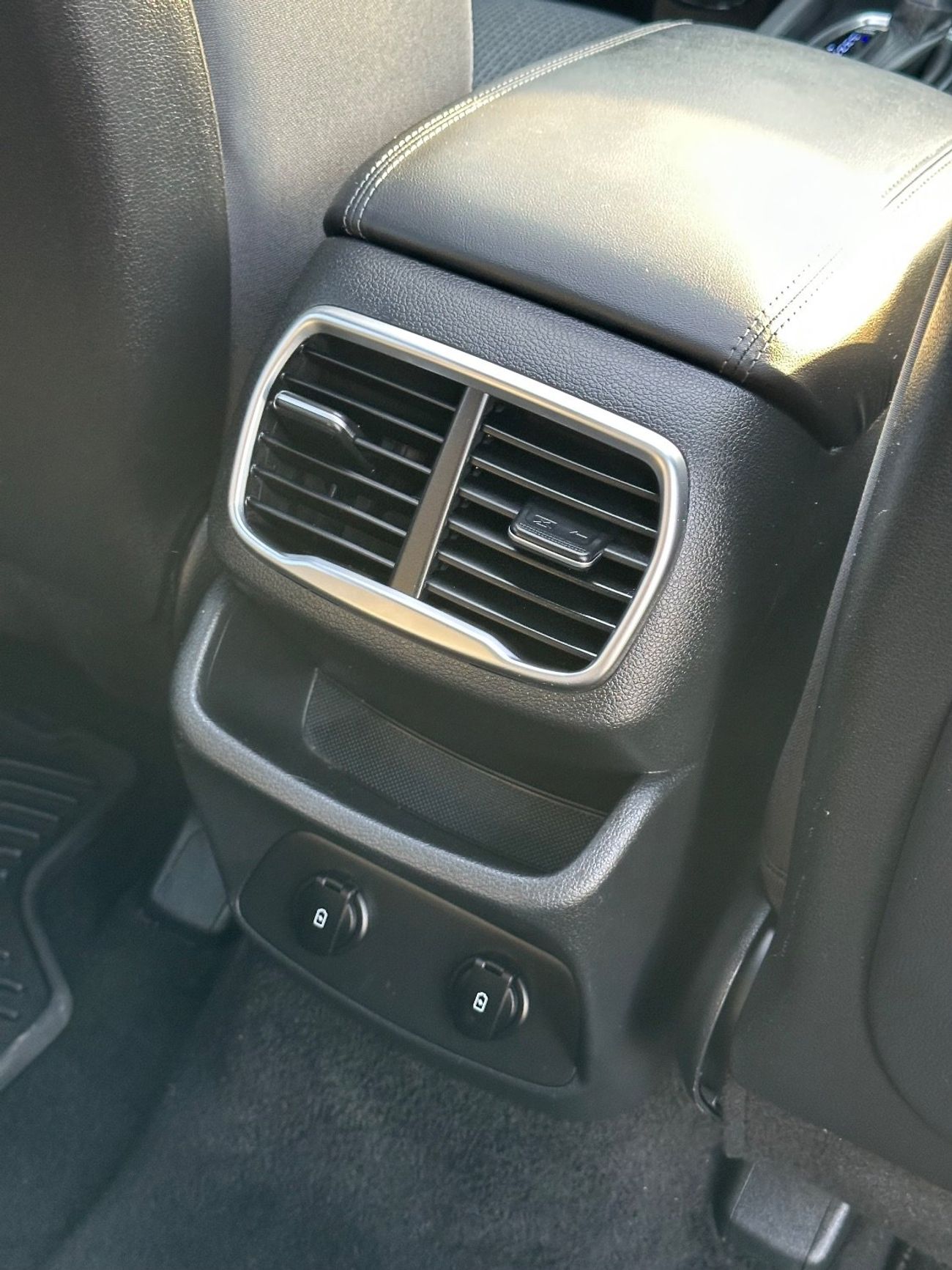 Hyundai Santa Fe 2.0 L Premium | panoramic | Full option