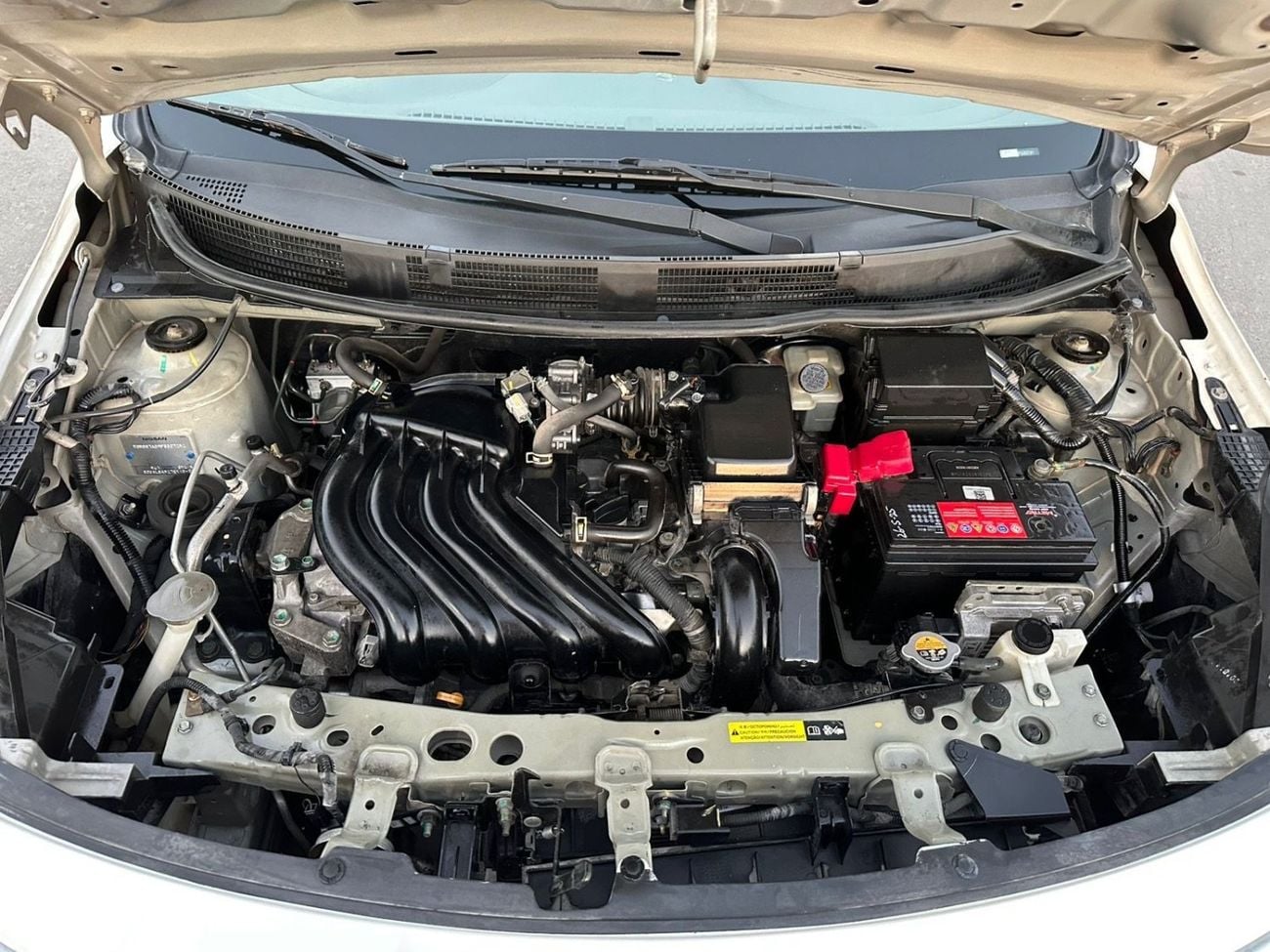نيسان صني SV