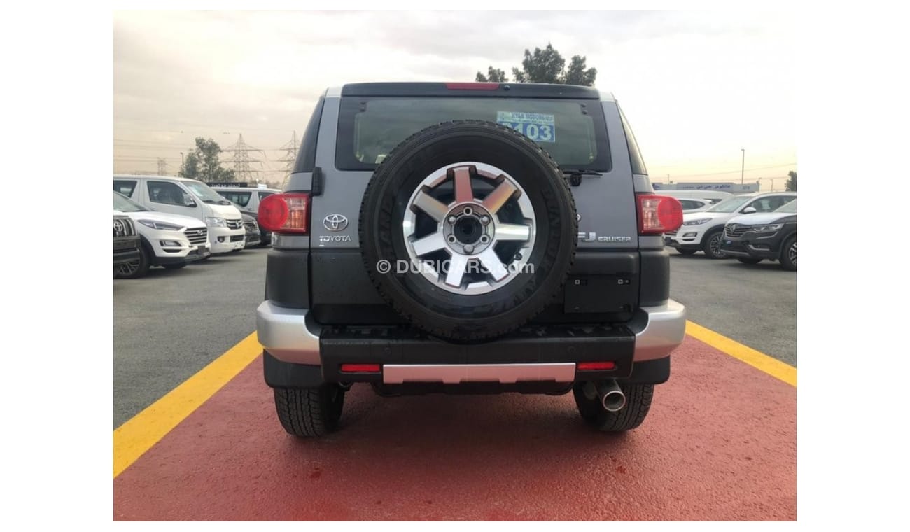 تويوتا إف جي كروزر إف جي كروزر 4.0 لتر دفع رباعي موديل 2021 بنظام صوت جي بي إل بوصلة للتصدير فقط