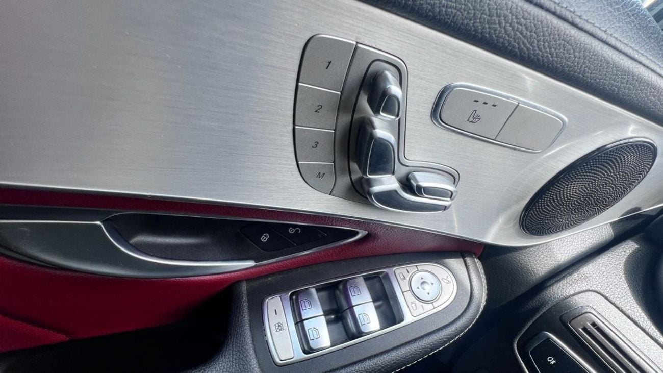 Mercedes-Benz GLC 43 AMG Mercedes GLC 43 AMG 2022 - US Specs - Low Mileage - No Accident