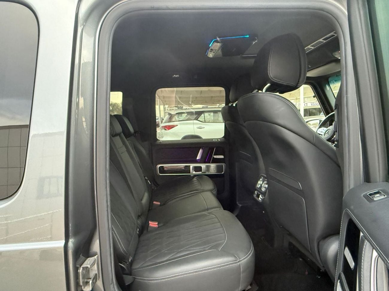 مرسيدس بنز G 63 AMG Std 4.0L