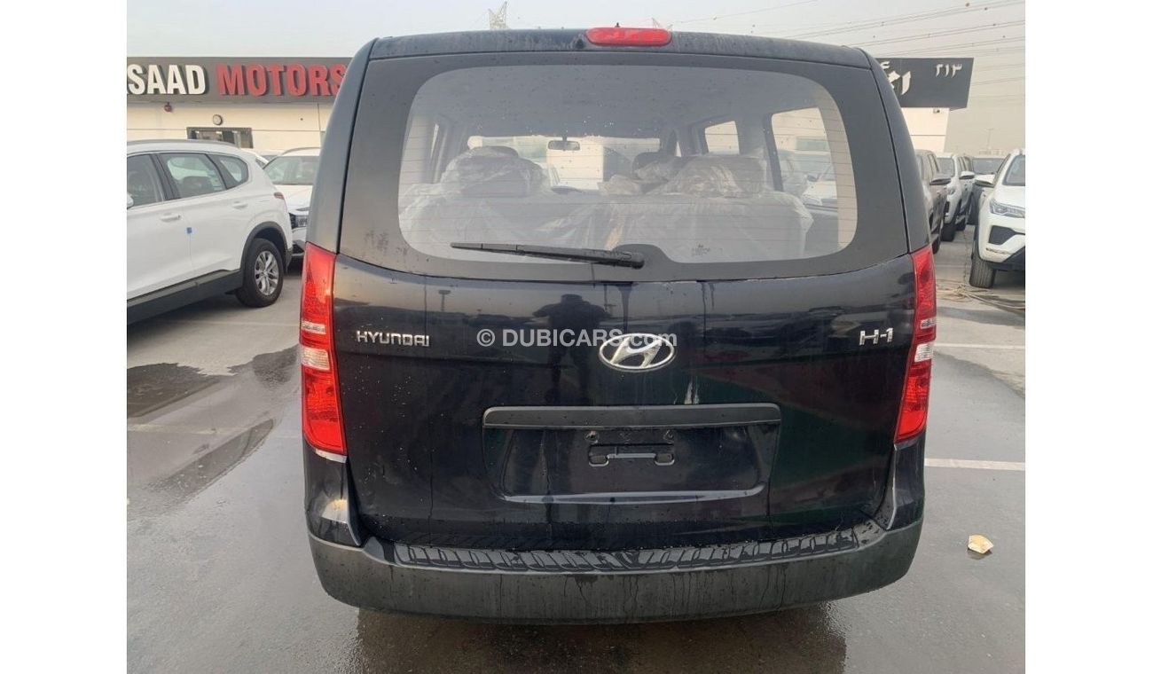 Hyundai H-1 Mid