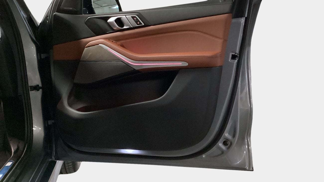 بي أم دبليو X5 40i Luxury M Sport | شامل الضمان | 0 ﺪﻔﻋﺓ ﺃﻮﻟﻯ