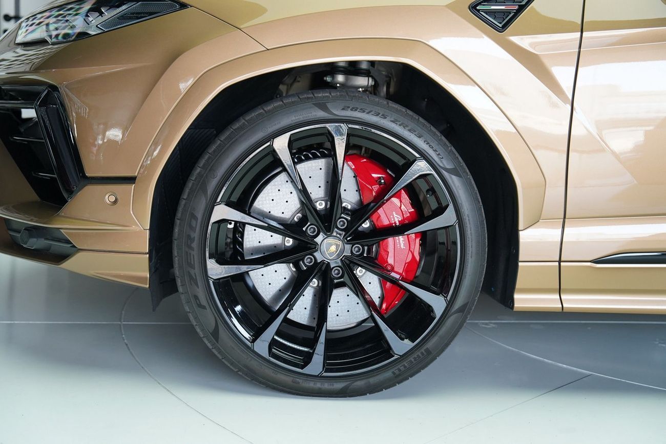 لامبورغيني اوروس S 4.0T V8