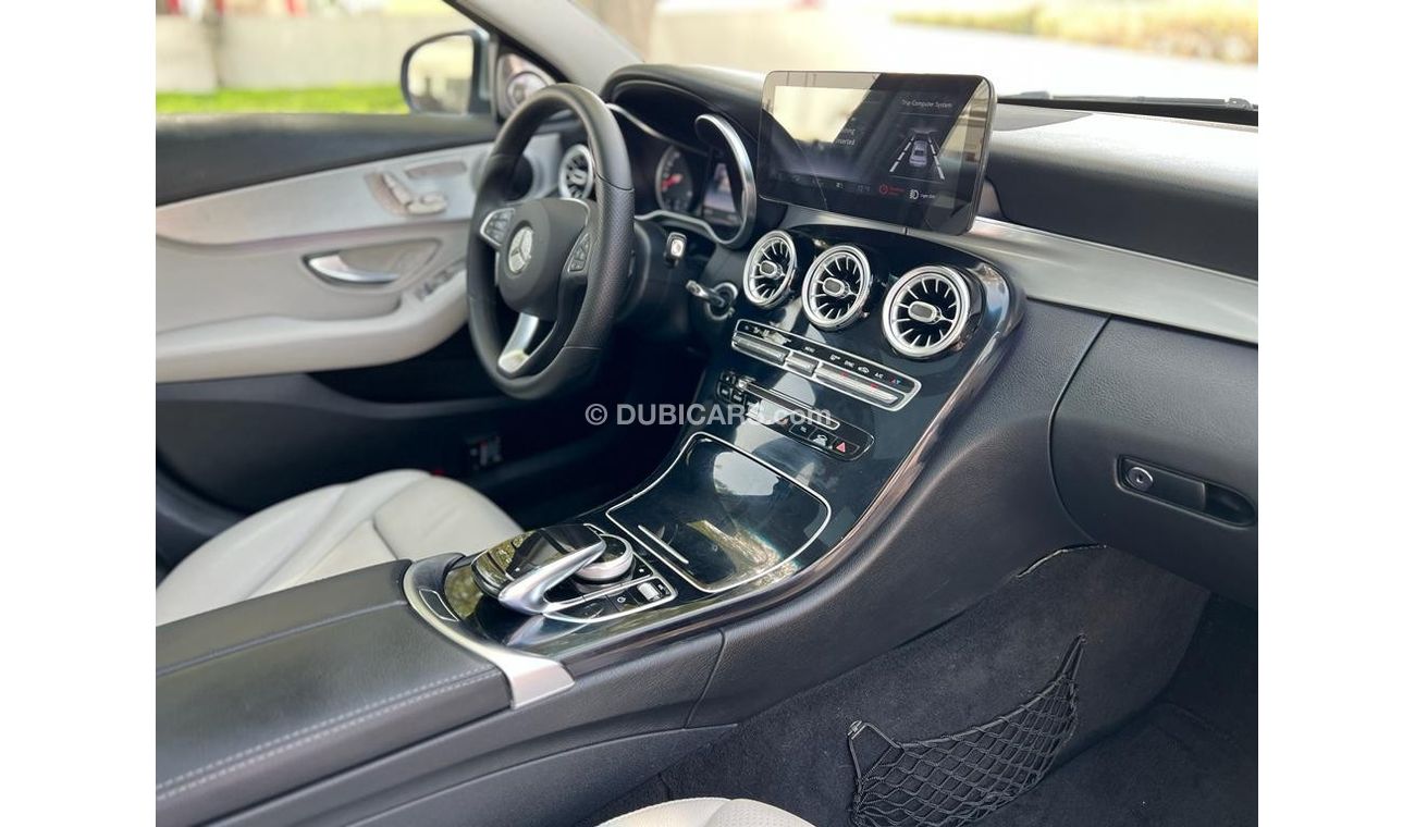Mercedes-Benz C 300 Luxury MERCEDES BENZ C300 2015 KIT C63 AMG FULL OPTIONS IN LOW MILEAGE WITH DEALER WARRANTY