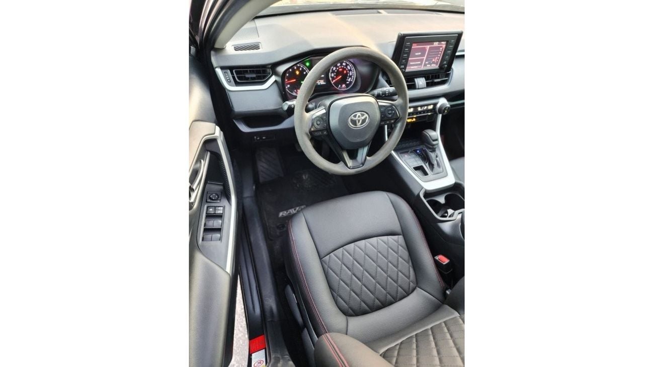 Toyota RAV4 TOYOTA RAV 4 XLE FULL OPTION