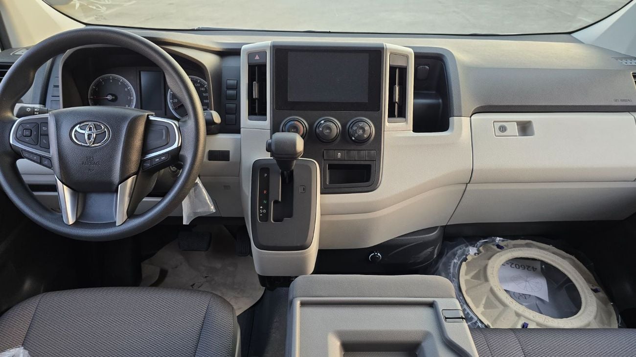 Toyota Hiace TOYOTA HIACE CARGO 3.5L AT MODEL YEAR 2026 COLOR WHITE