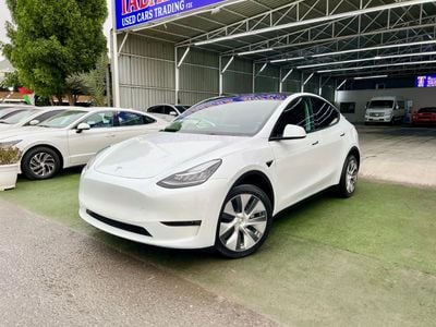 Tesla Model Y Long Range (AWD) warranty one year bank financie available