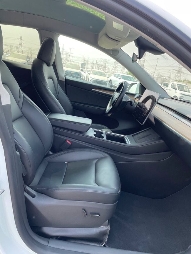 Tesla Model Y LONG RANGE, миниатюра 25