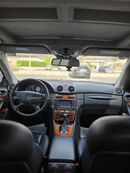 Mercedes-Benz CLK 320