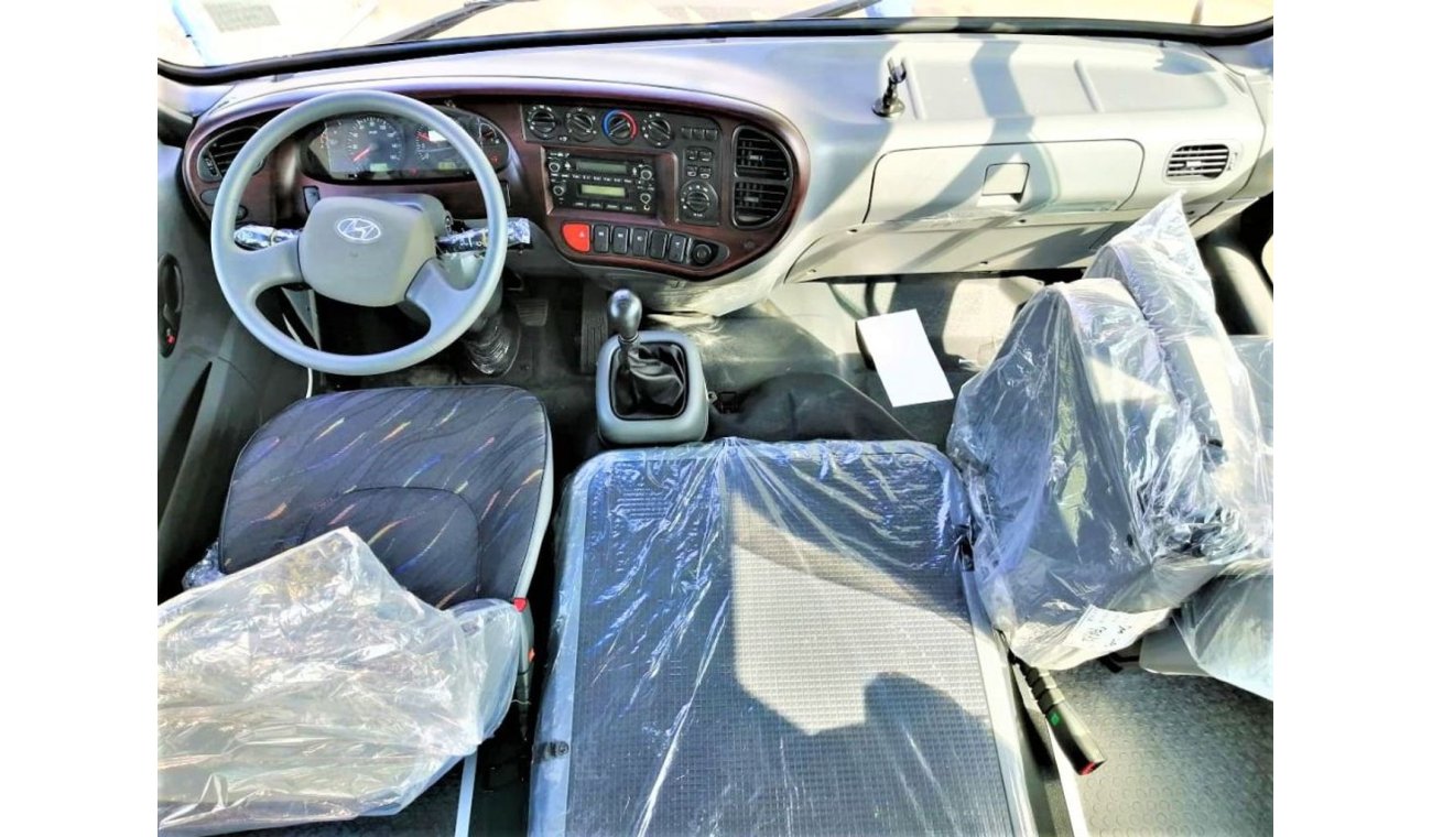 Hyundai County 30 SEATS