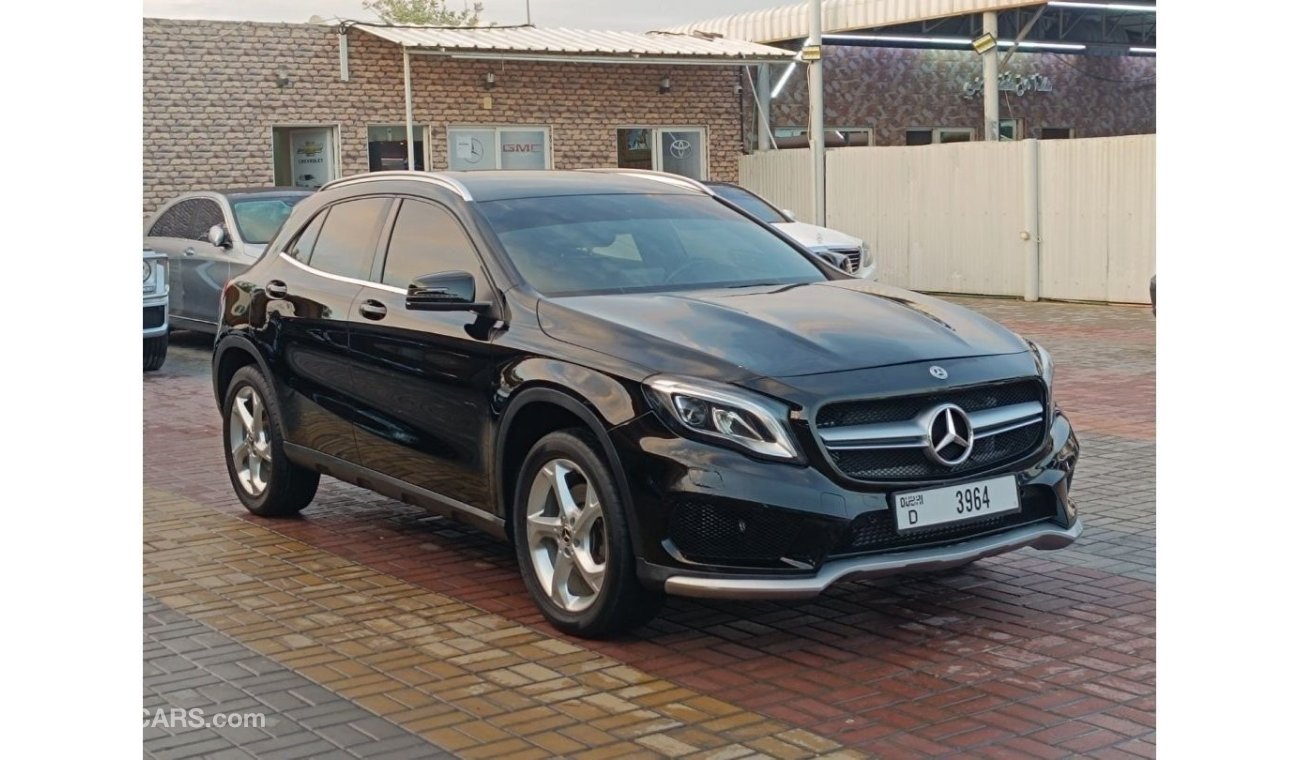 مرسيدس بنز GLA 250 Std