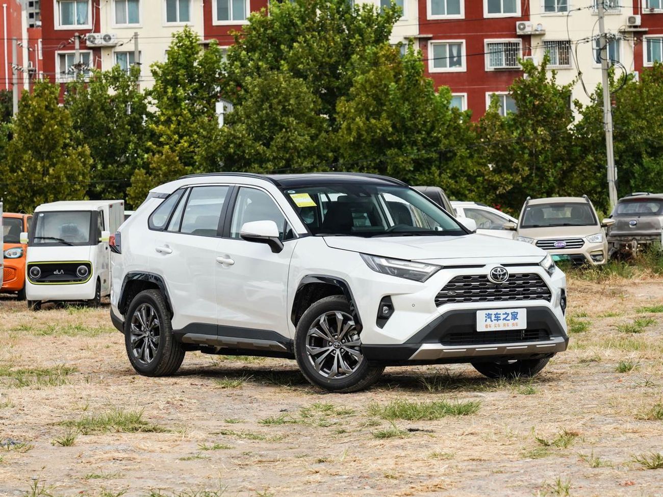 Toyota RAV4 TOYOTA RAV 4 2.0L PETROL 2WD FULL OPTION MODEL 2025