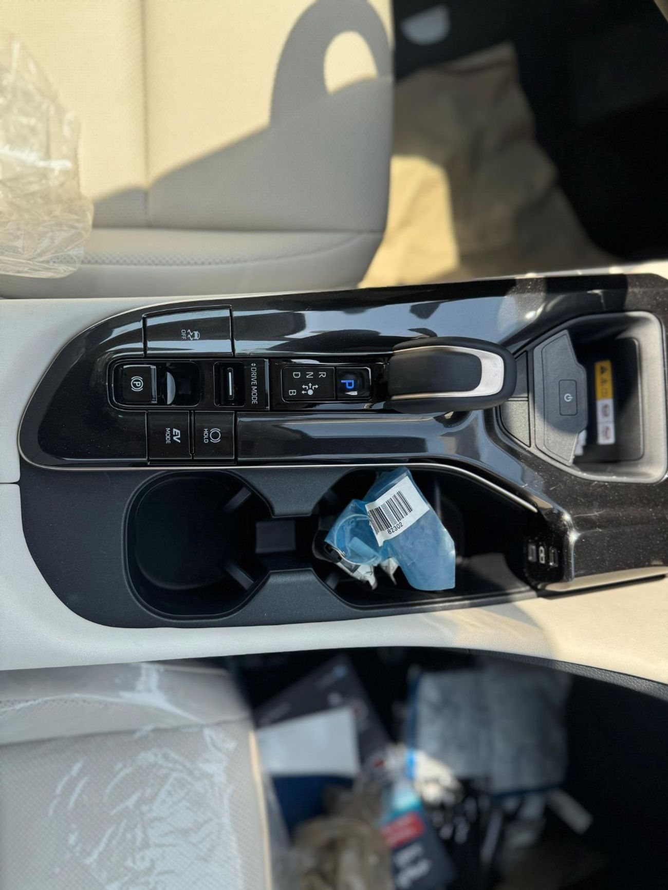 تويوتا كراون TOYOTA CROWN 2026 GCC 2.5L HEV