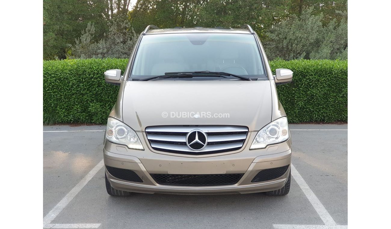 Mercedes-Benz Viano Mercedes Viano 2011 GCC // Full option // Perfect condition // no accident
