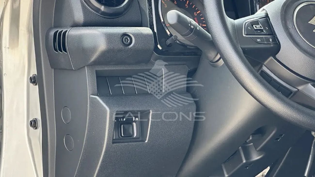 سوزوكي جيمني GLX GL(SLDA) 1.5L (3-Doors) AT