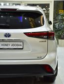 تويوتا هايلاندر EXCELLENT DEAL for our Toyota Highlander Hybrid GLE ( 2023 Model ) in White Color GCC Specs