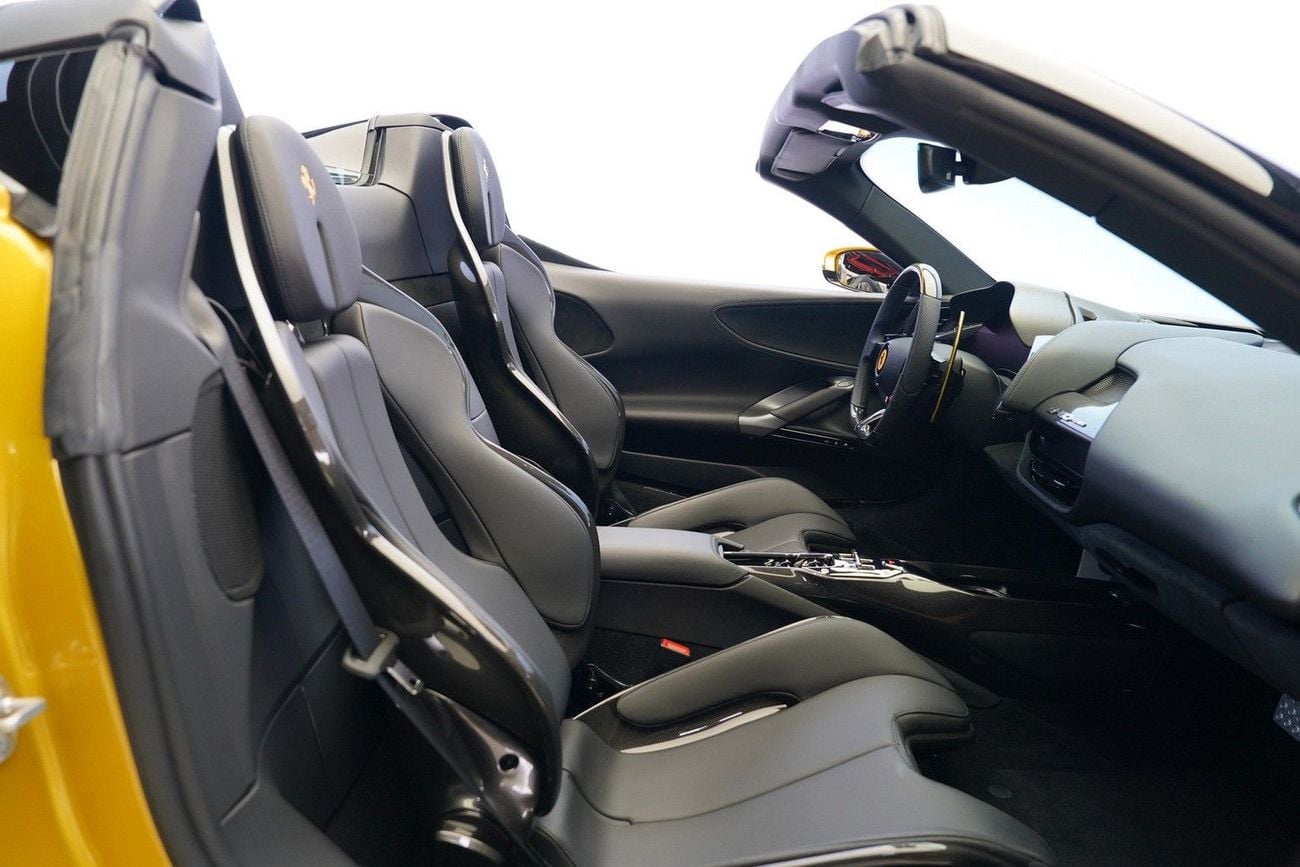 Ferrari SF90 SPIDER