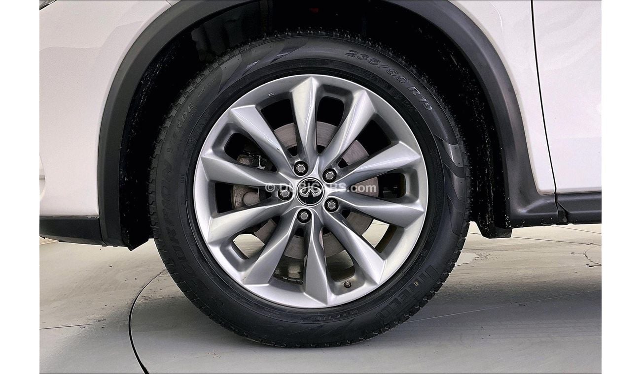 Infiniti QX50 Luxe Essential Proassist