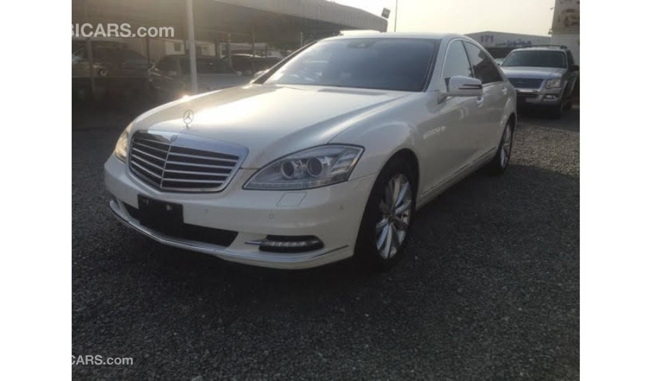 Mercedes-Benz S 550 IMPORT JAPAN V.C.C