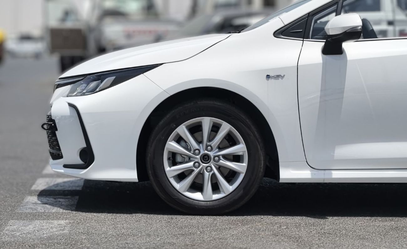 تويوتا كورولا TOYOTA COROLLA 1.8L HYBRID ELITE FULL OPTION (CHINESE SPEC)