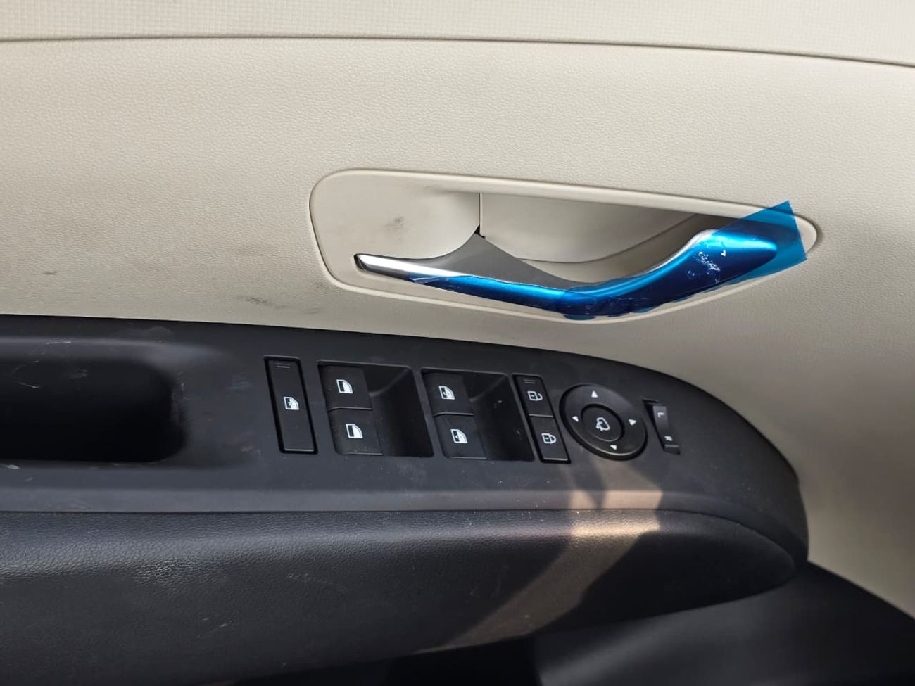 Hyundai Tucson 2.0L Smart (FWD)