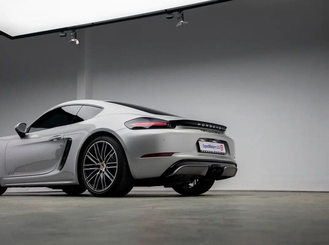Porsche 718 Cayman GTS • Sport Chrono • FSH • GCC Spec